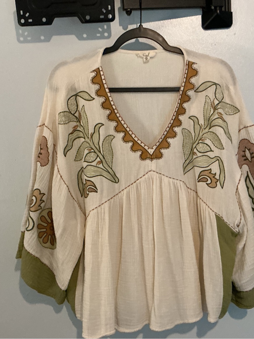 entro Cream Boho Embroidered V-Neck Tunic with Olive Accents